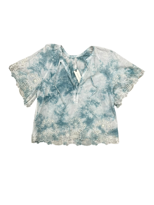 Top Short Sleeve By Anthropologie In Blue & White, Size: Xs