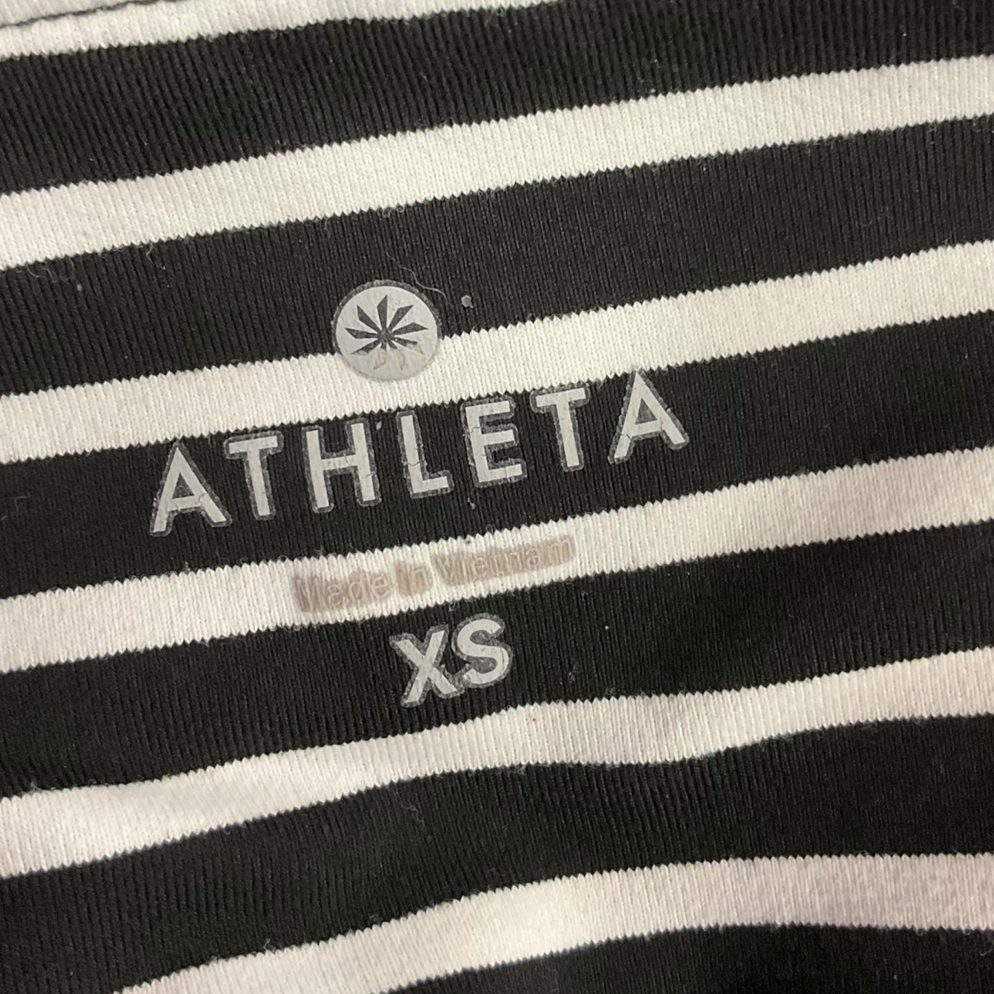 Athletic Capris By Athleta In Black & White, Size: Xs