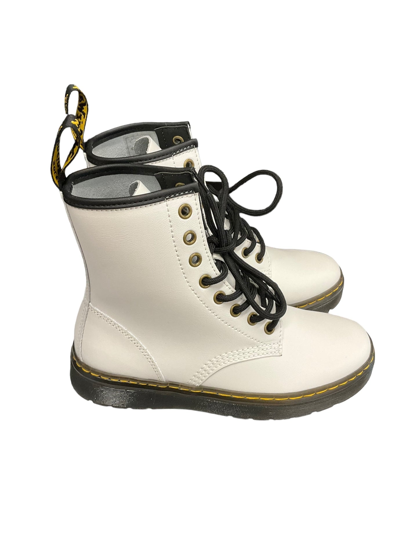 White Boots Combat Dr Martens, Size 6