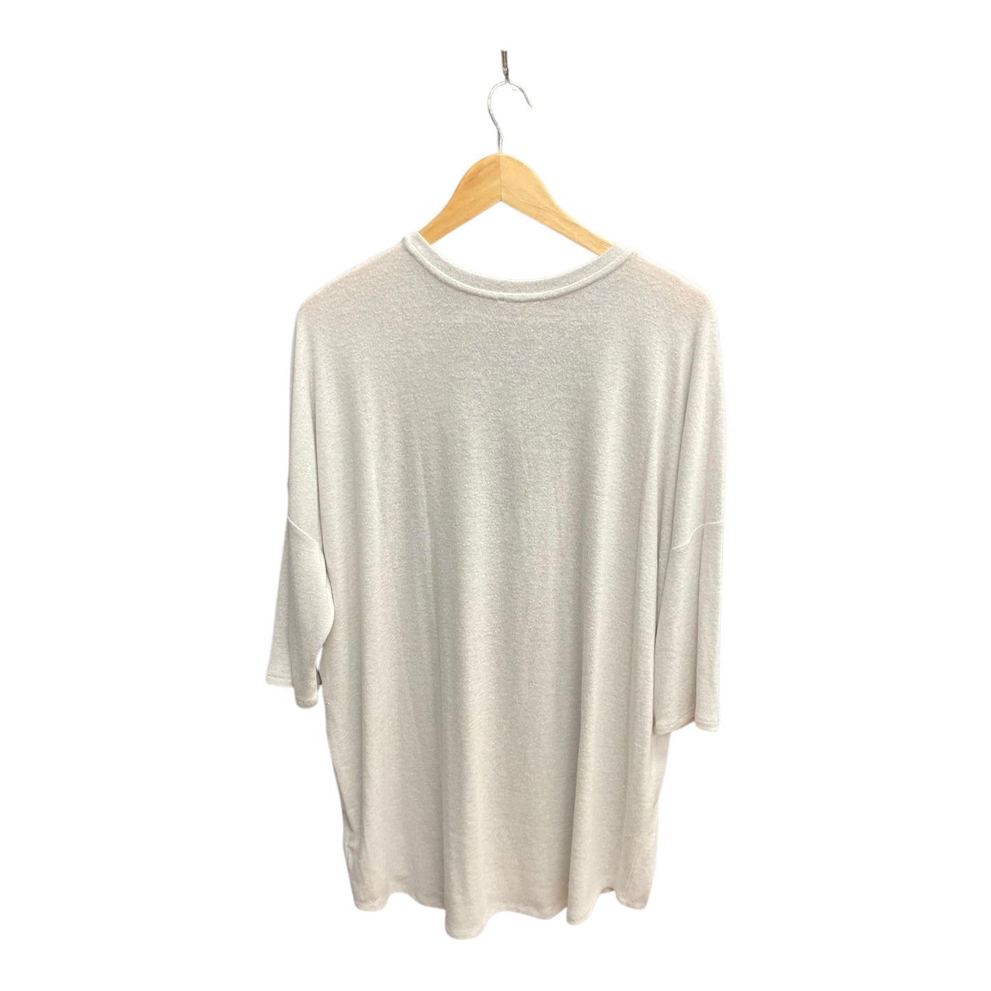 Top 3/4 Sleeve By Express In Grey, Size: Xl