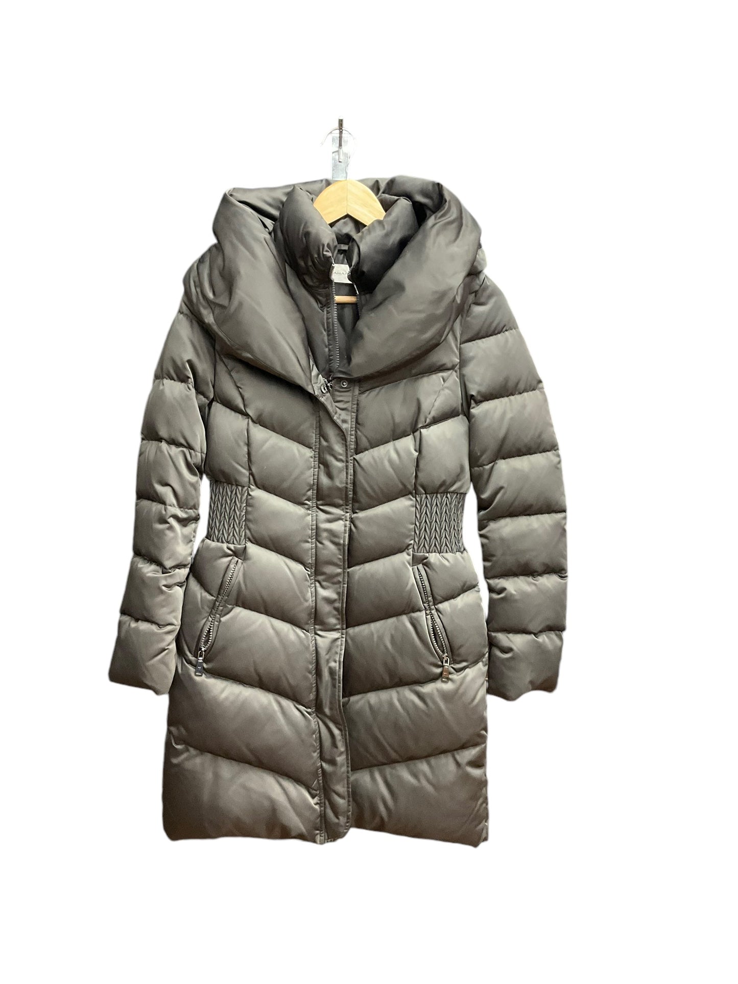 Coat Puffer & Quilted By T Tahari In Grey, Size: S