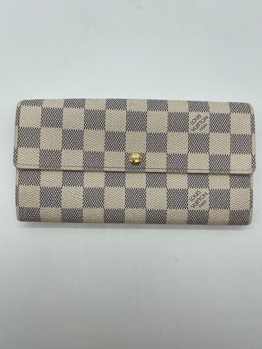 Wallet Luxury Designer By Louis Vuitton, Size: Large