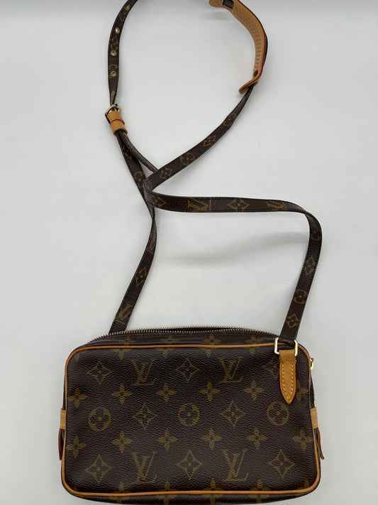 Crossbody Luxury Designer By Louis Vuitton, Size: Small