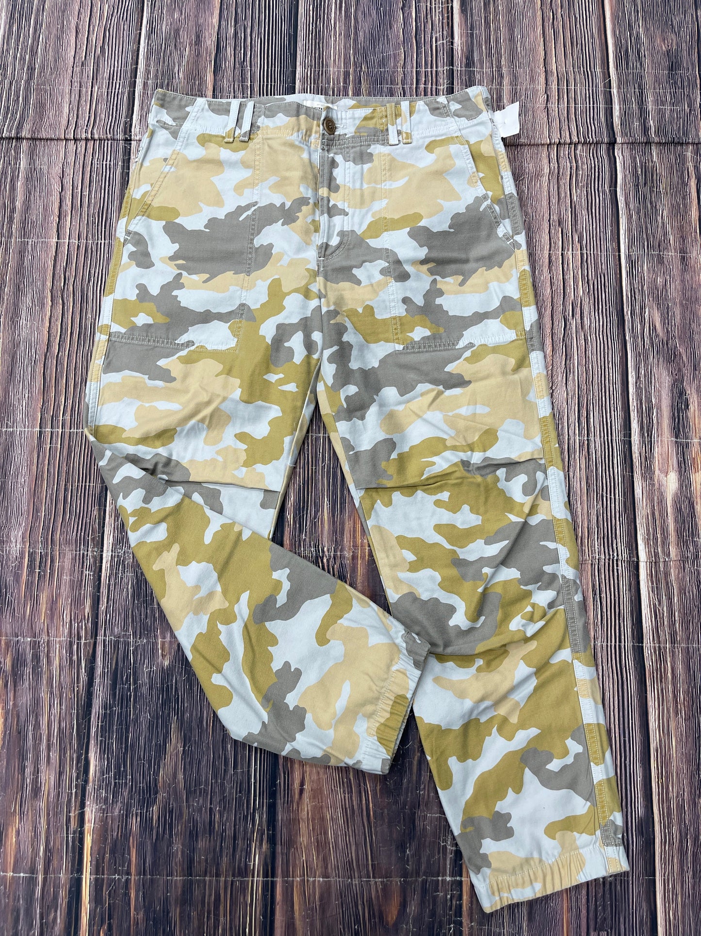 Pants Cargo & Utility By Citizens Of Humanity In Camouflage Print, Size: 8