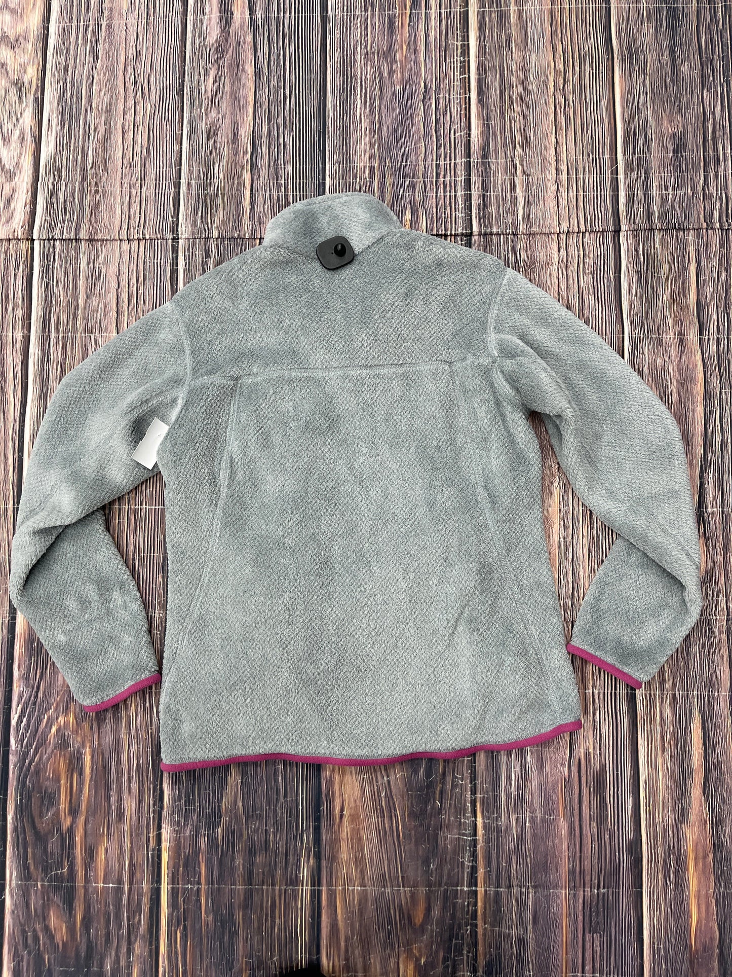 Sweatshirt Collar By Patagonia In Grey, Size: L