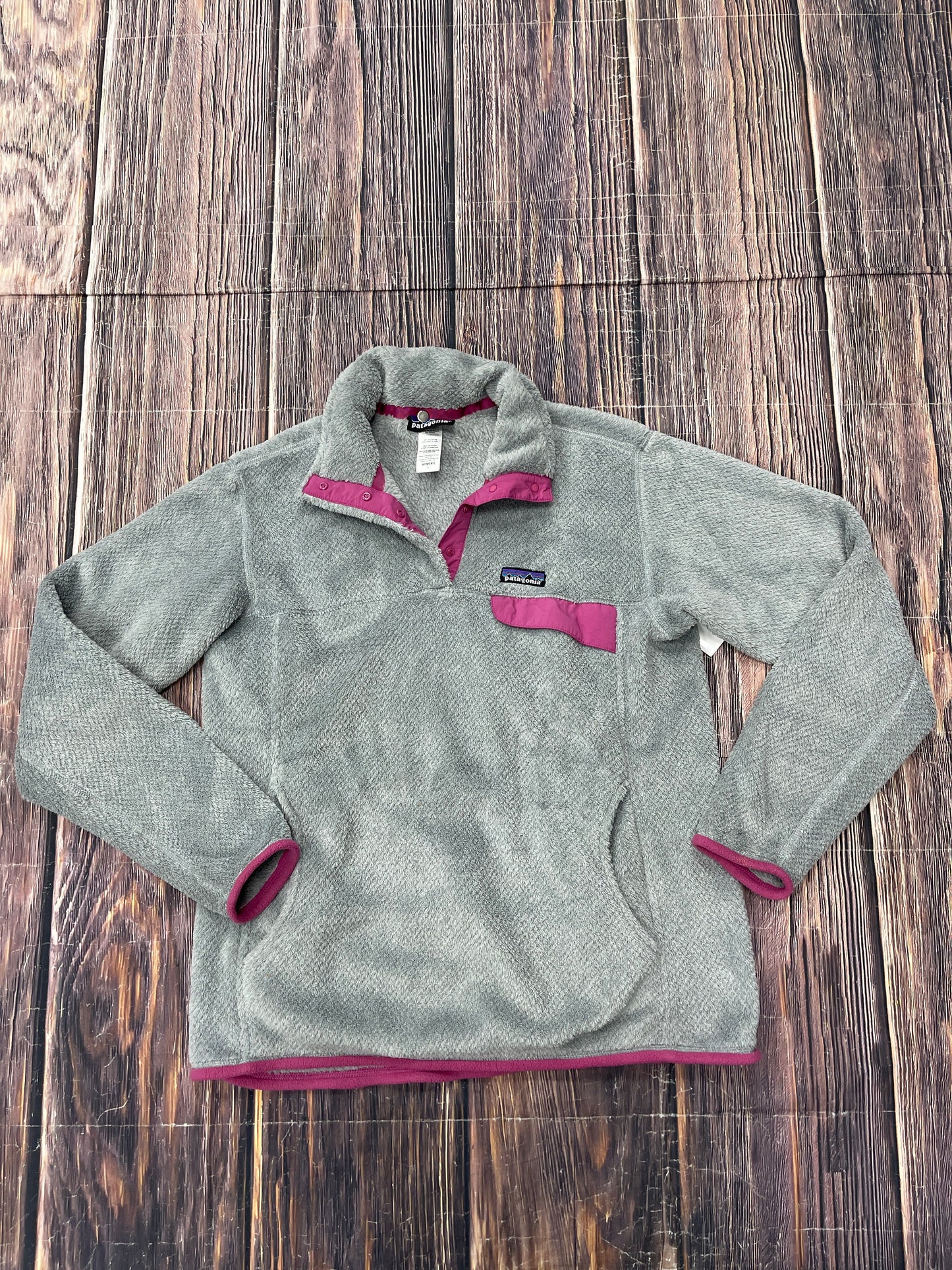 Sweatshirt Collar By Patagonia In Grey, Size: L