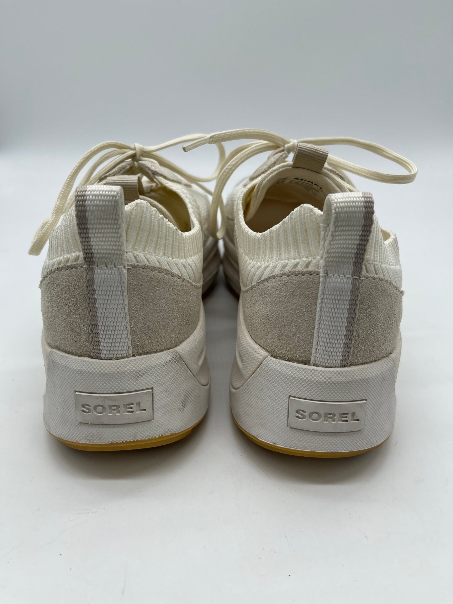 Shoes Sneakers By Sorel In White, Size: 7.5