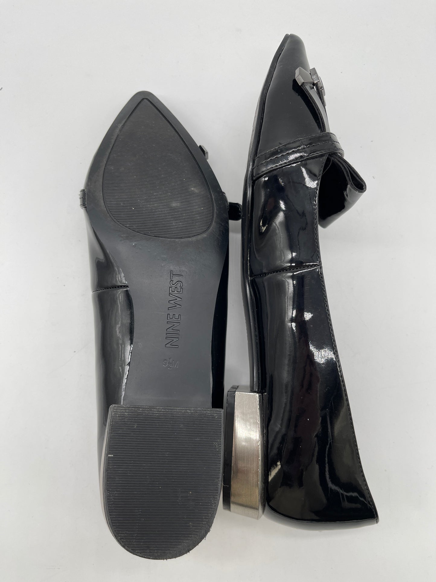 Shoes Flats By Nine West In Black, Size: 9.5