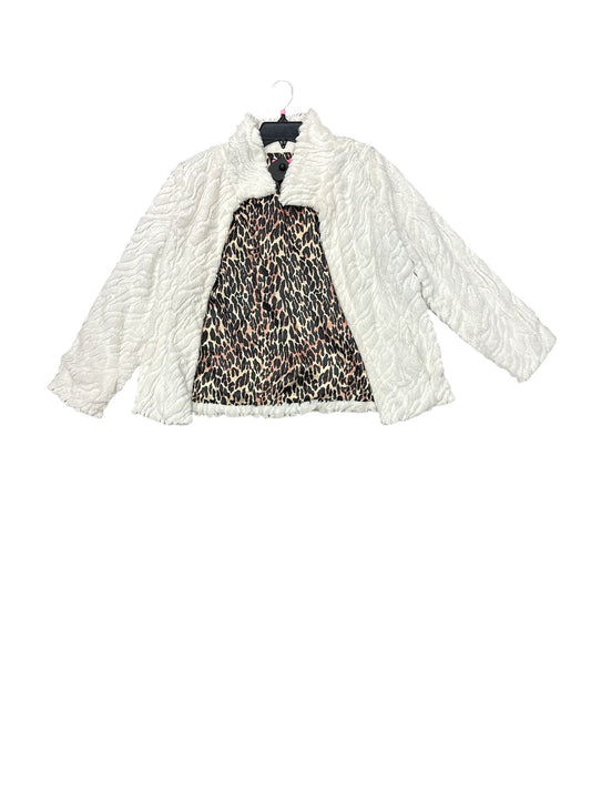 Jacket Faux Fur & Sherpa By Betsey Johnson In White, Size: M