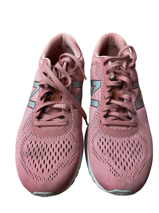 Shoes Athletic By New Balance In Pink, Size: 9.5