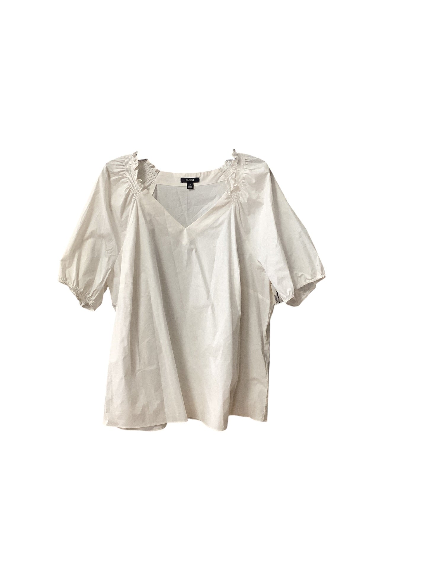 Sweater By Liz Claiborne In Cream, Size: 1x