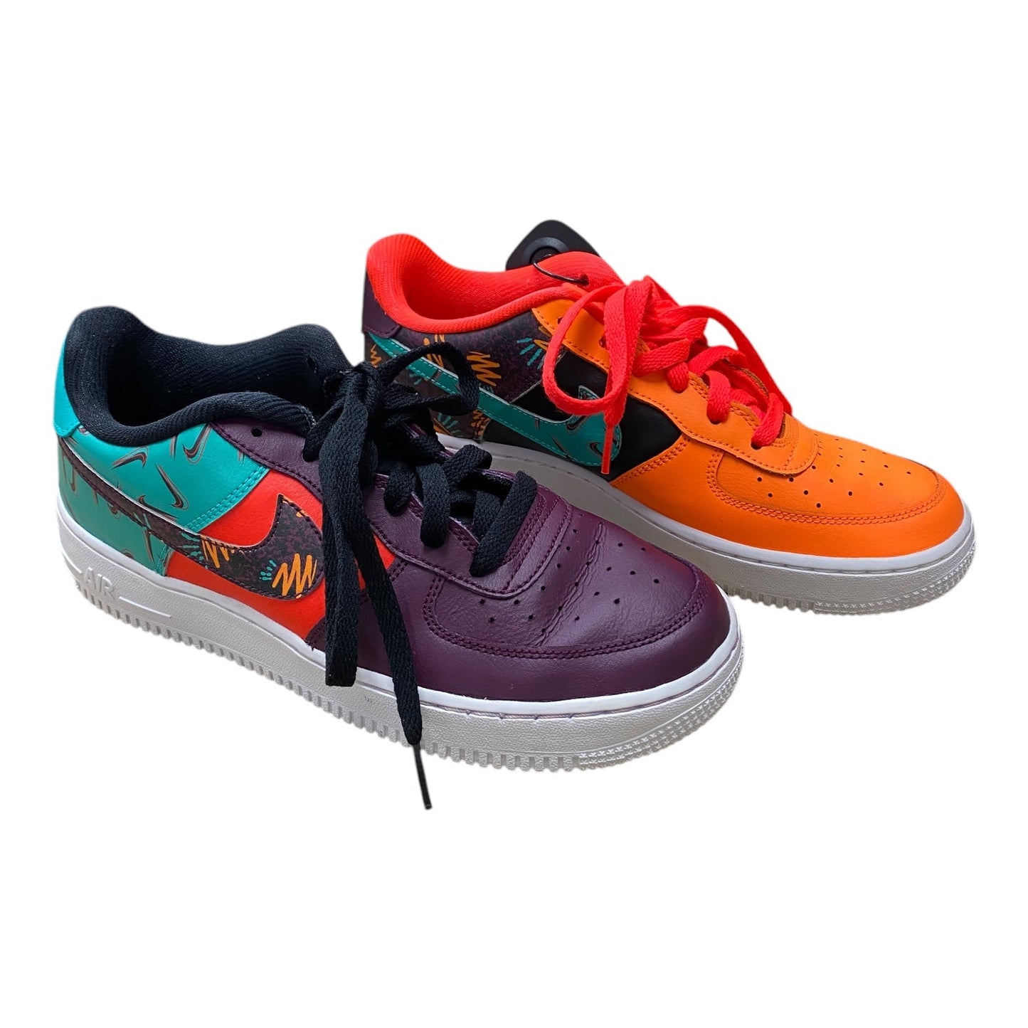 Shoes Sneakers By Nike In Multi-colored, Size: 9