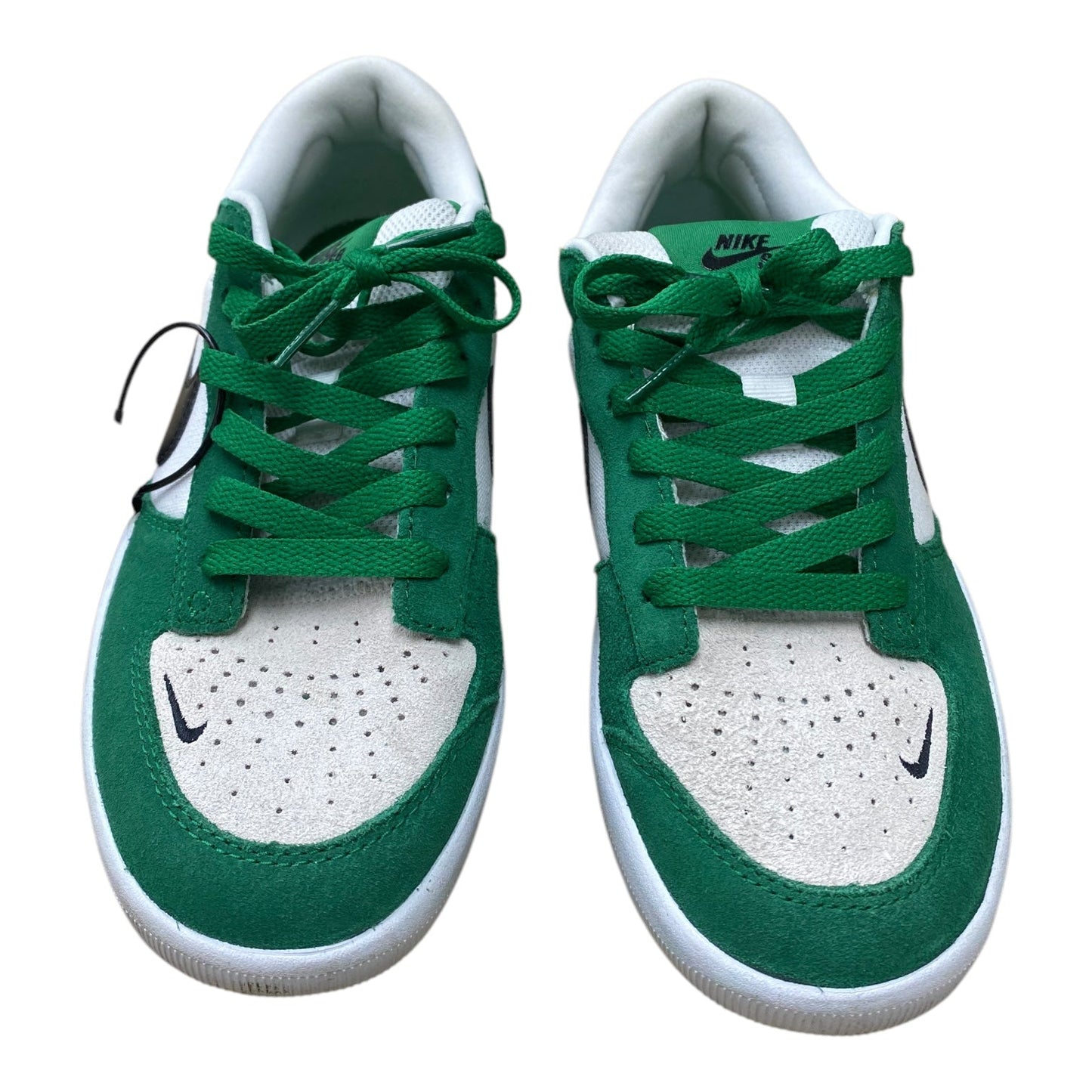 Shoes Athletic By Nike In Green & White, Size: 5.5