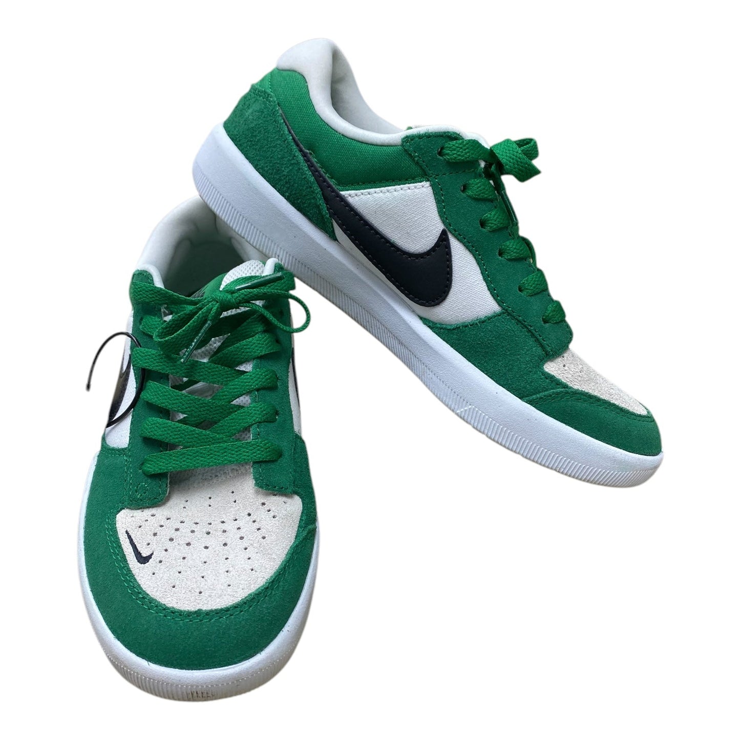 Shoes Athletic By Nike In Green & White, Size: 5.5