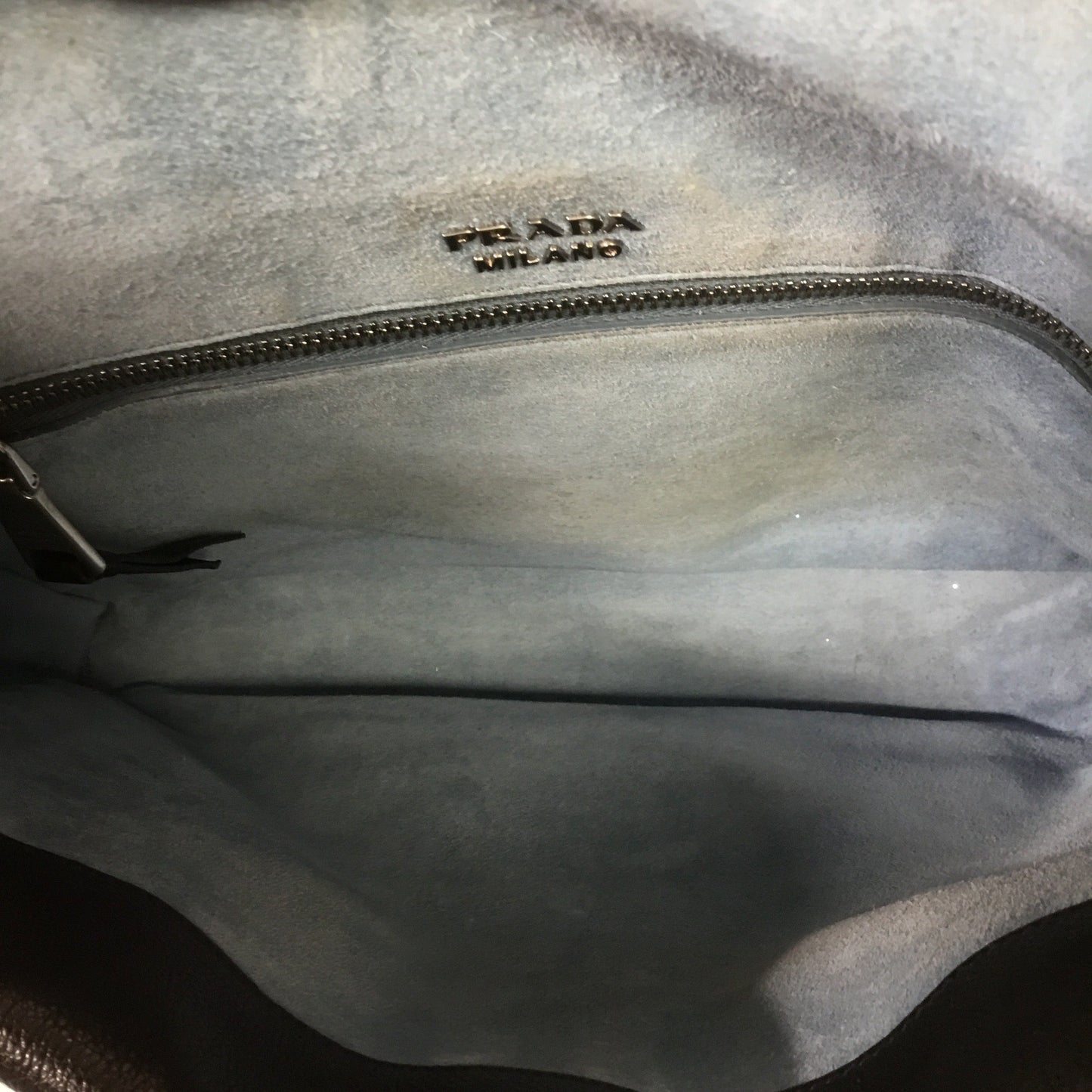 Handbag Luxury Designer By Prada  Size: Medium