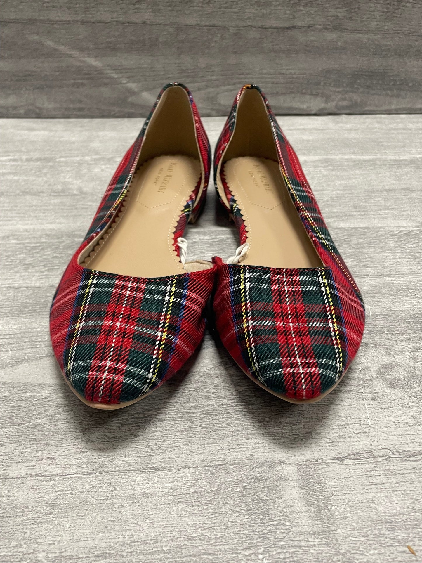 Shoes Flats By Isaac Mizrahi In Plaid Pattern, Size: 8