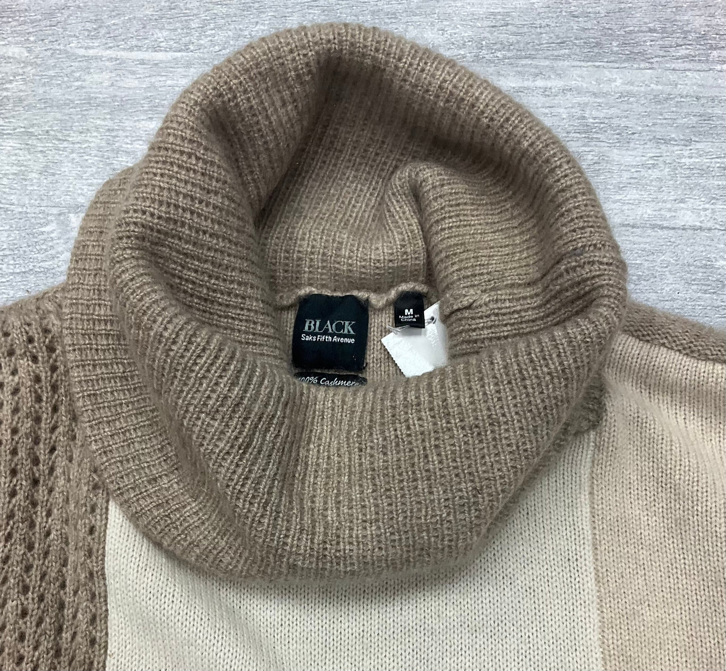 Sweater Cashmere By Saks Fifth Avenue In Tan, Size: M