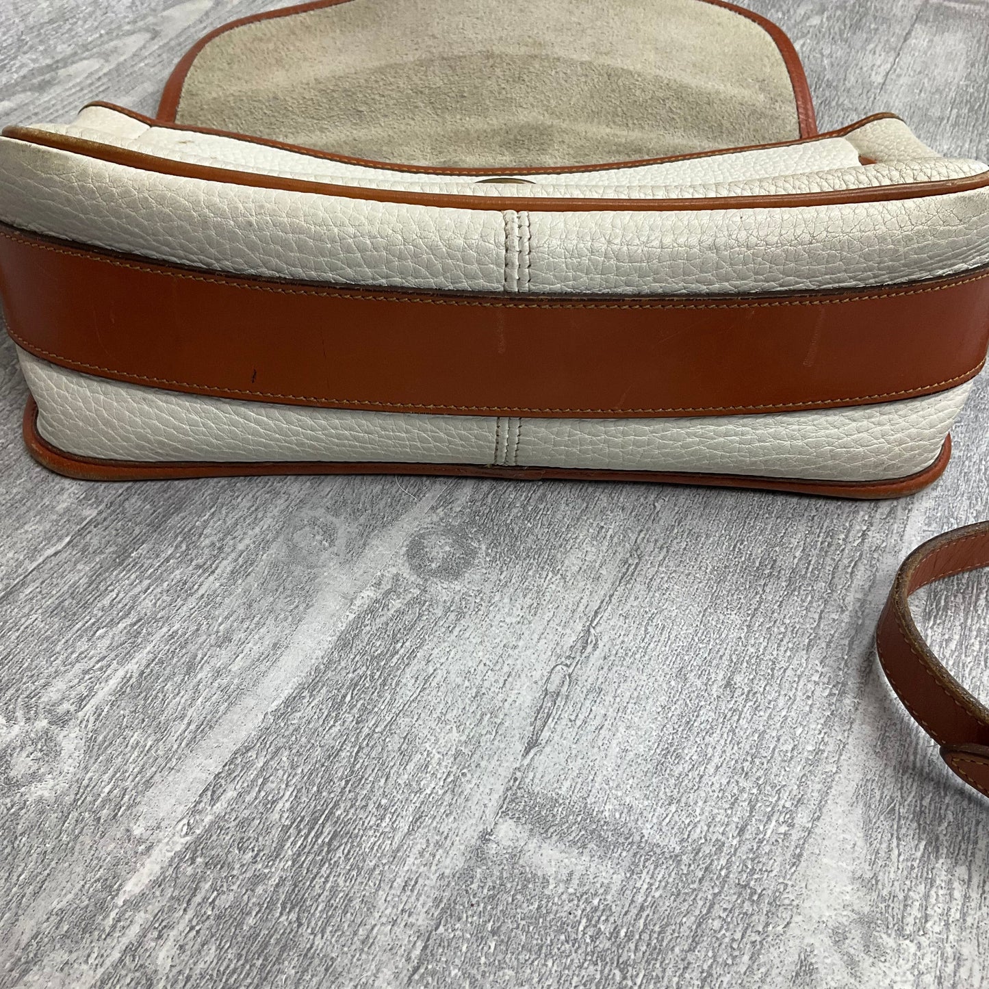 Crossbody Designer By Dooney And Bourke, Size: Medium