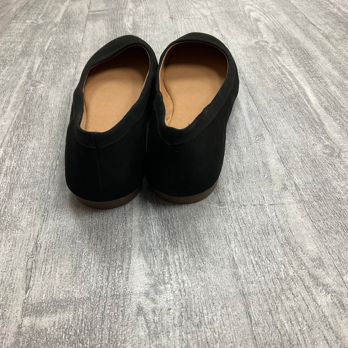 Shoes Flats By Crown Vintage In Black, Size: 8