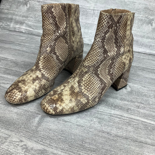 Boots Ankle Heels By Chinese Laundry In Snakeskin Print, Size: 7.5