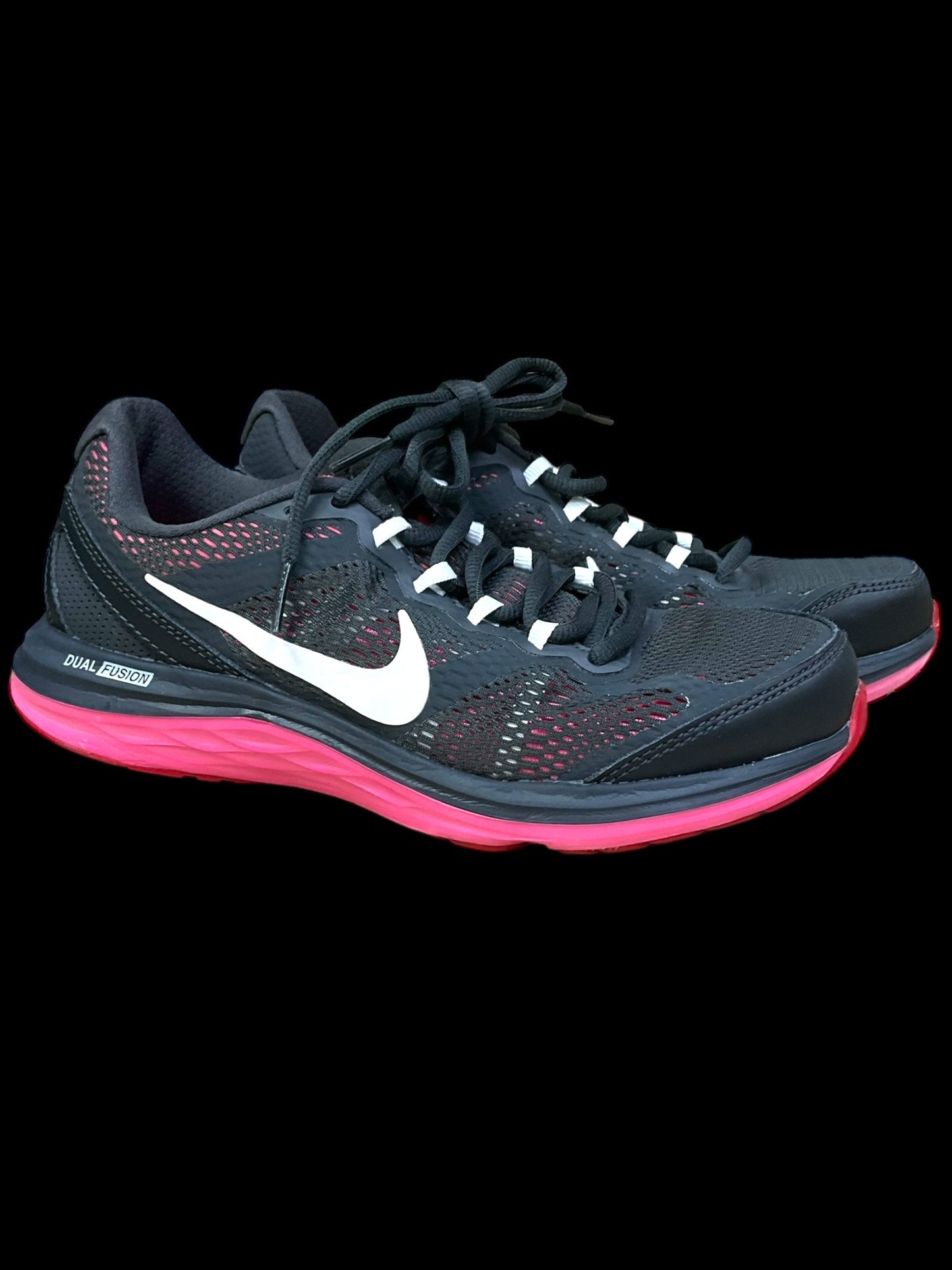 Shoes Athletic By Nike In Black & Pink, Size: 6.5