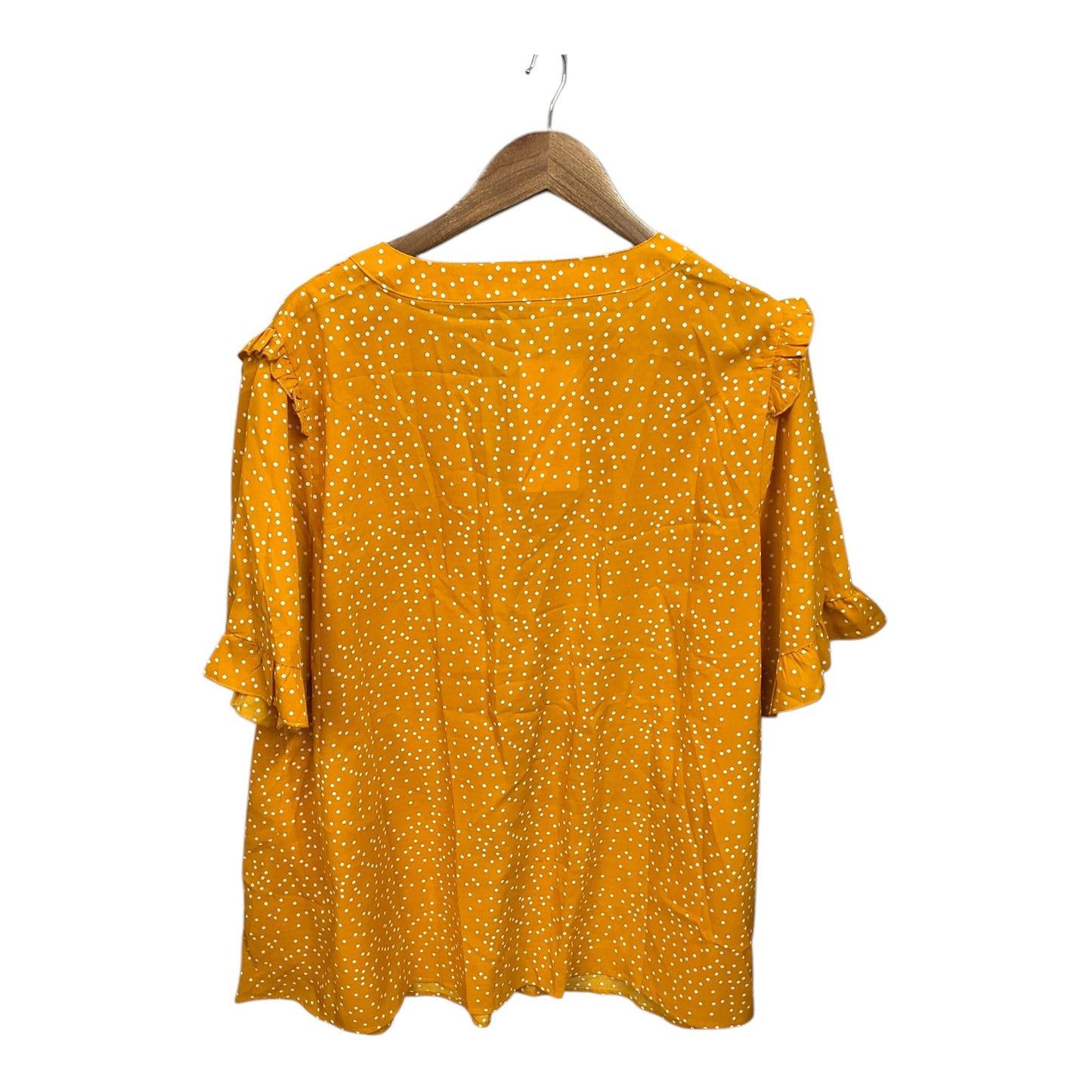 Top Short Sleeve By Clothes Mentor In Yellow, Size: 3x