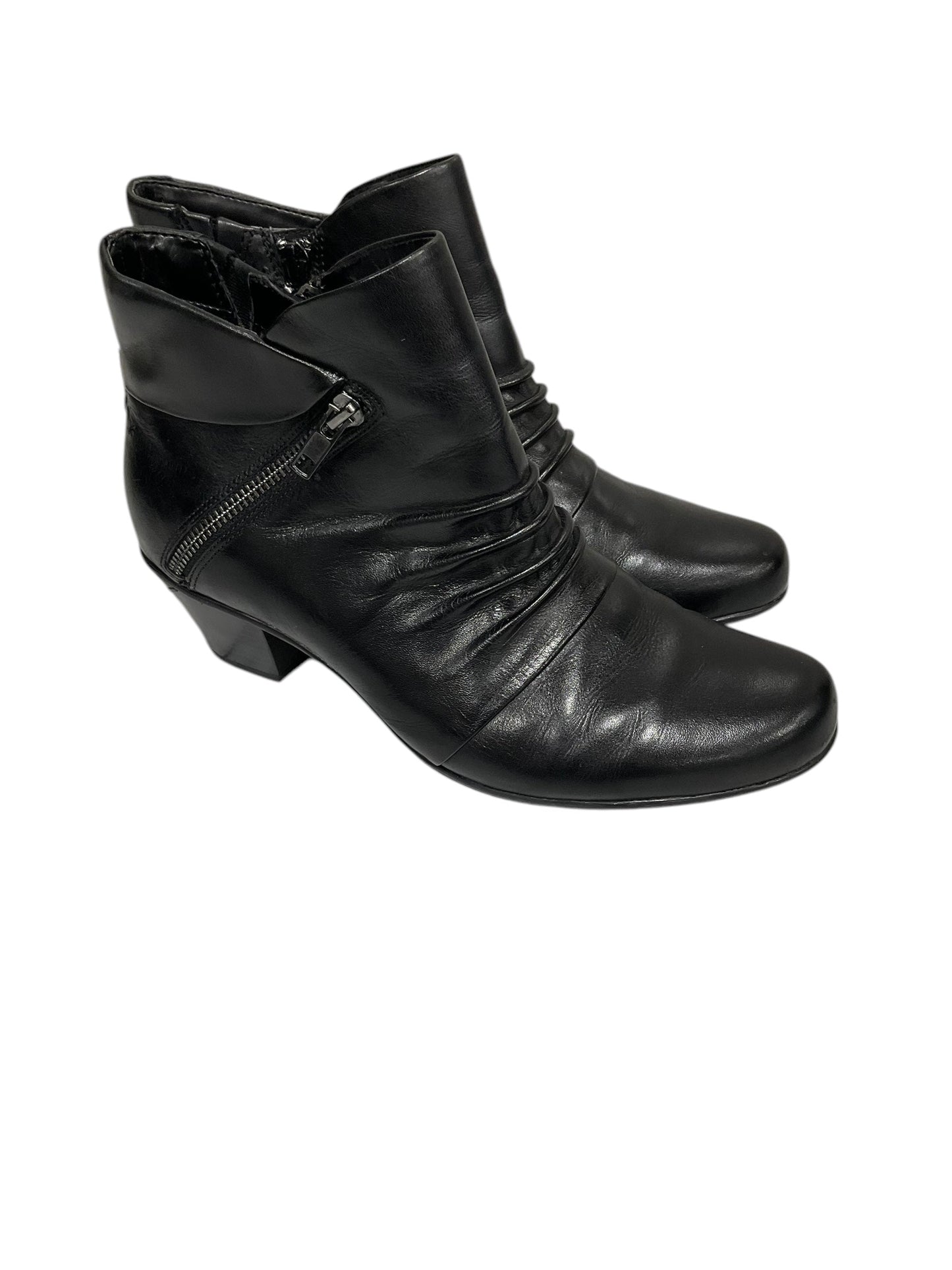 Boots Ankle Heels By Earth In Black, Size: 9