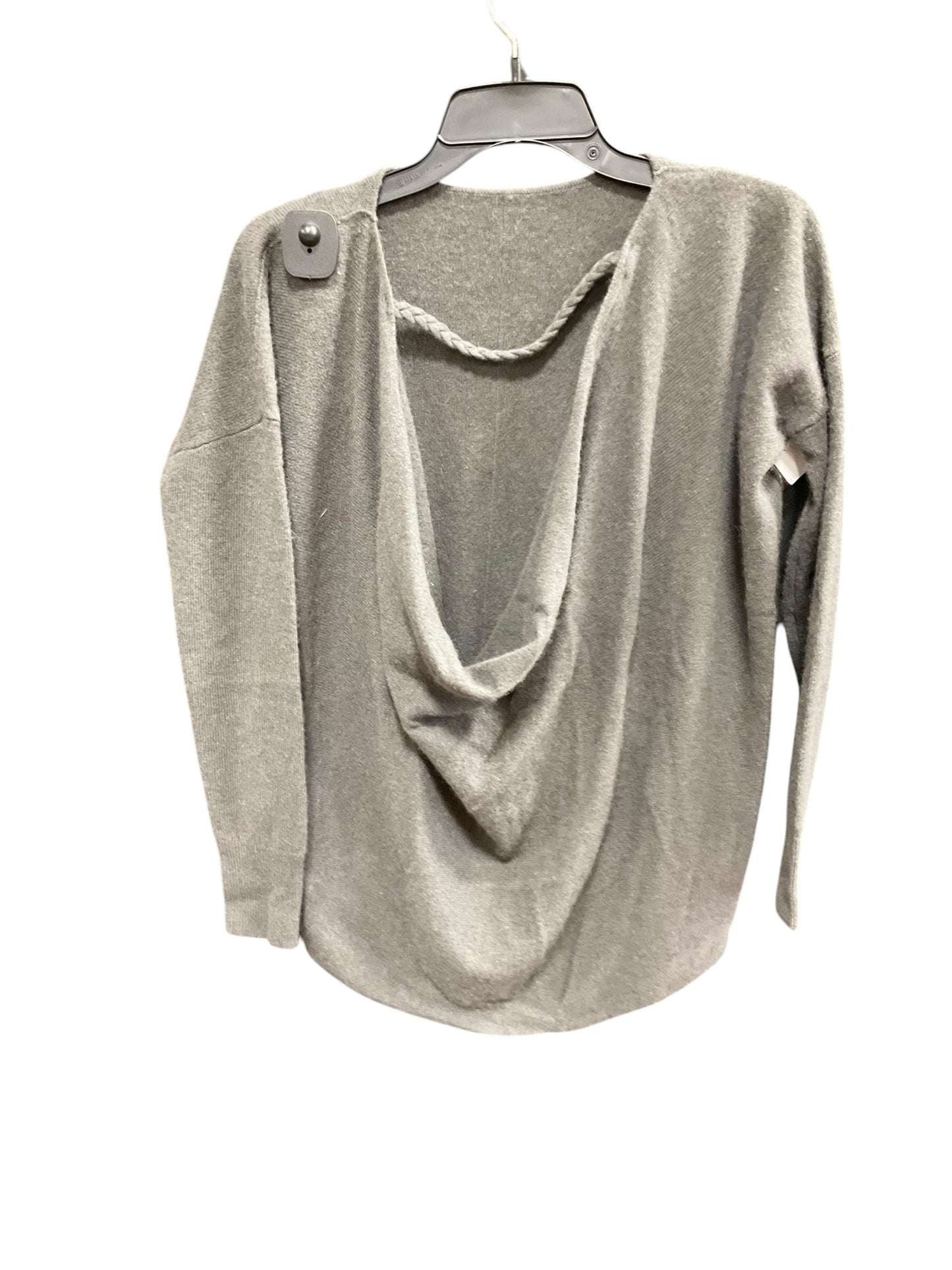 Sweater By Anthropologie In Grey, Size: Xs