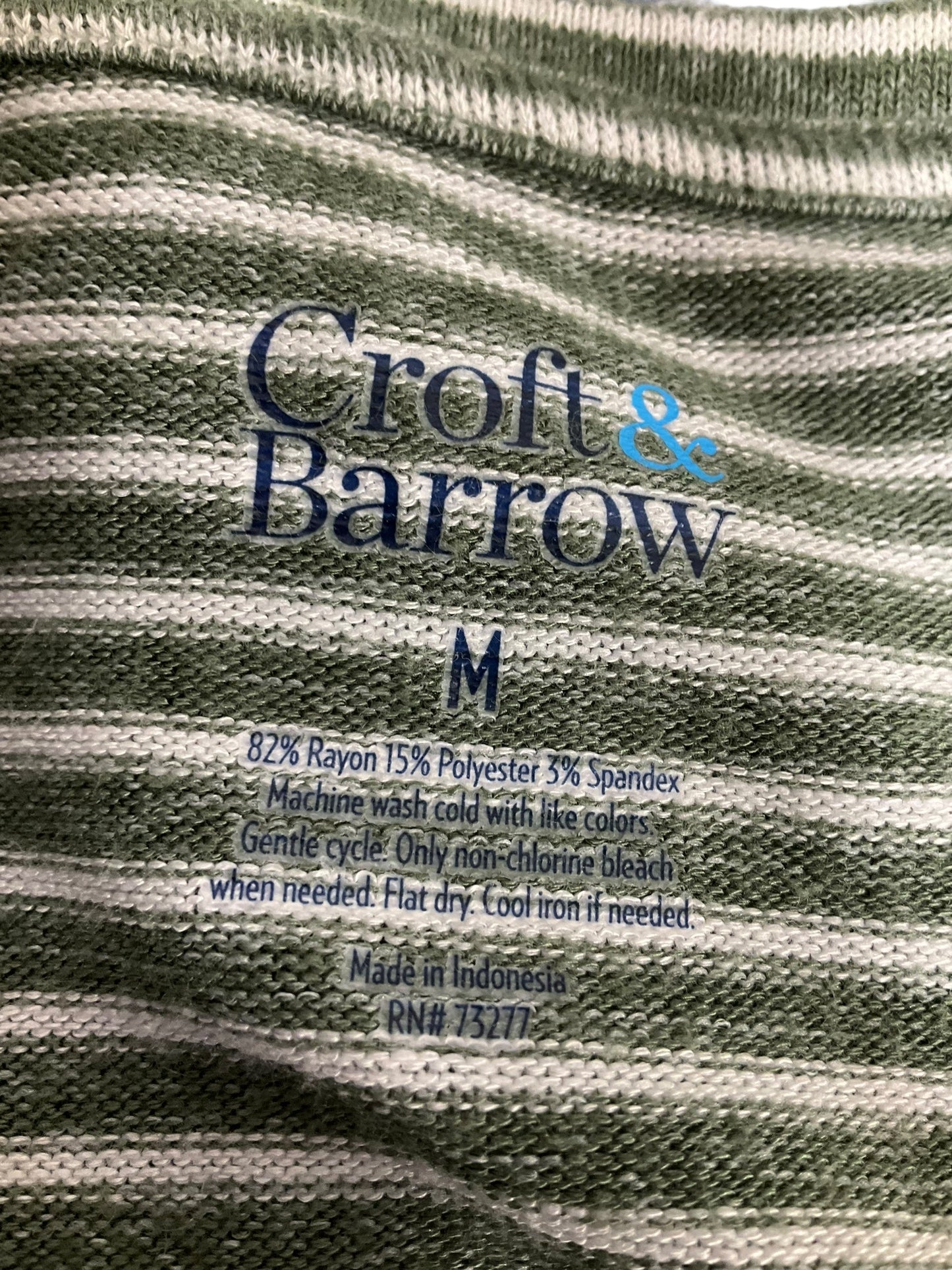 Top Short Sleeve By Croft And Barrow  Size: M