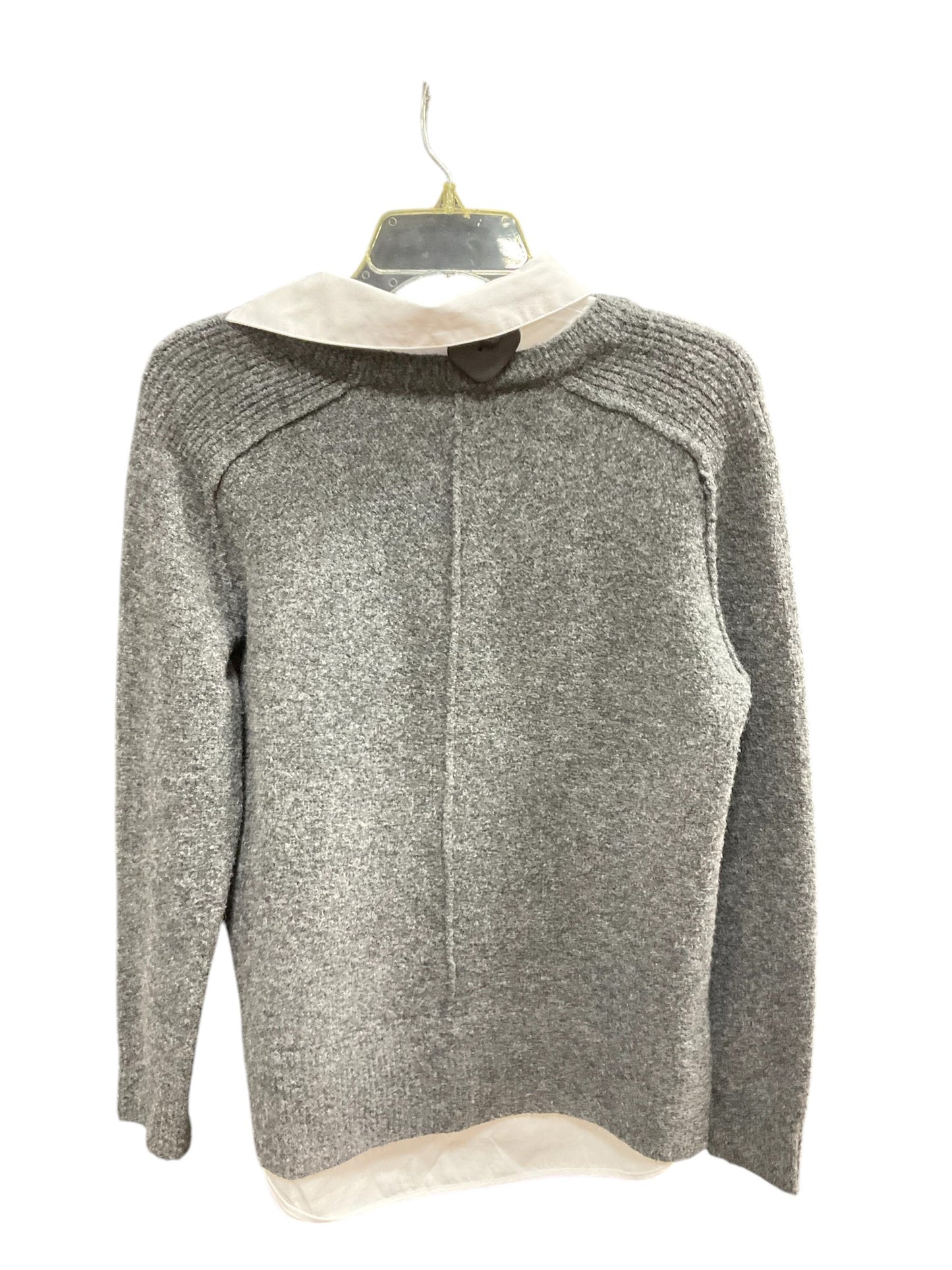 Sweater By Karen Kane In Grey, Size: S