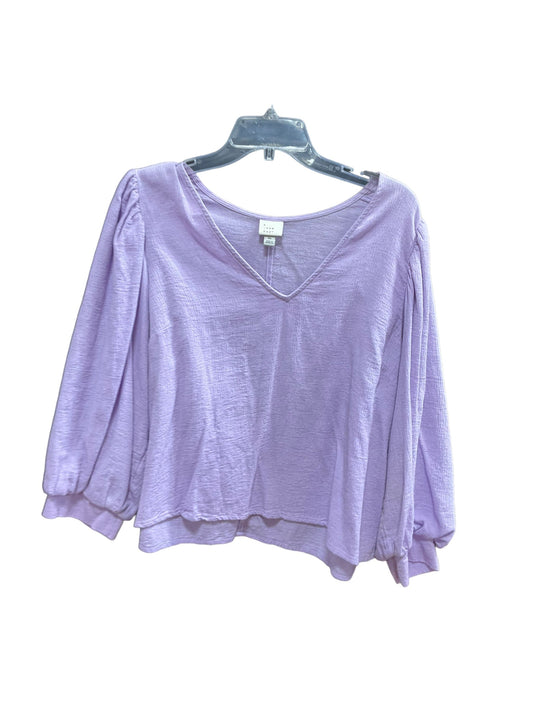 Lavender Top 3/4 Sleeve Universal Thread, Size Xl