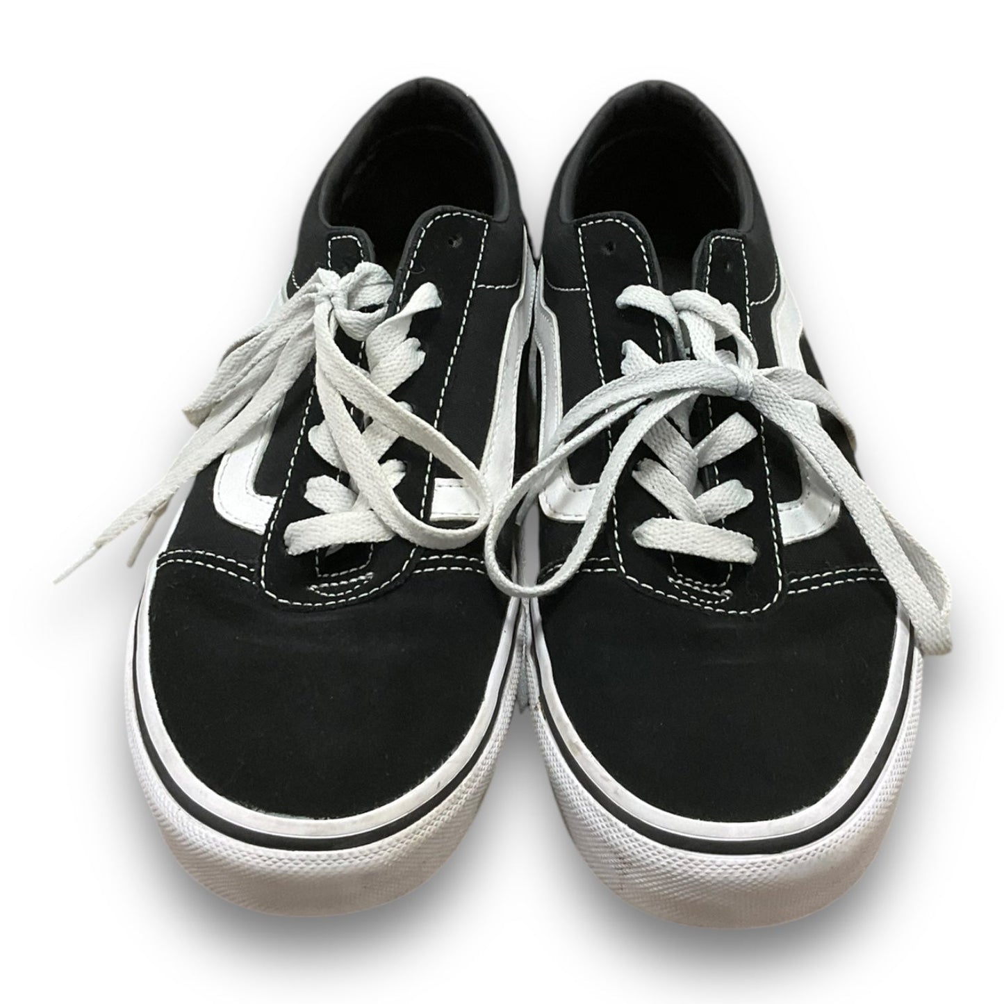 Shoes Sneakers By Vans In Black & White, Size: 8.5