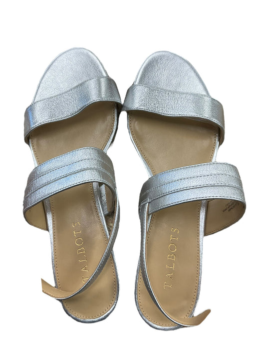 Silver Sandals Flats Talbots, Size 7