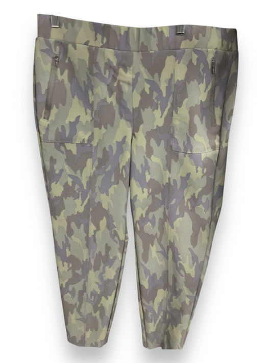 Athletic Pants By Lane Bryant In Camouflage Print, Size: 16