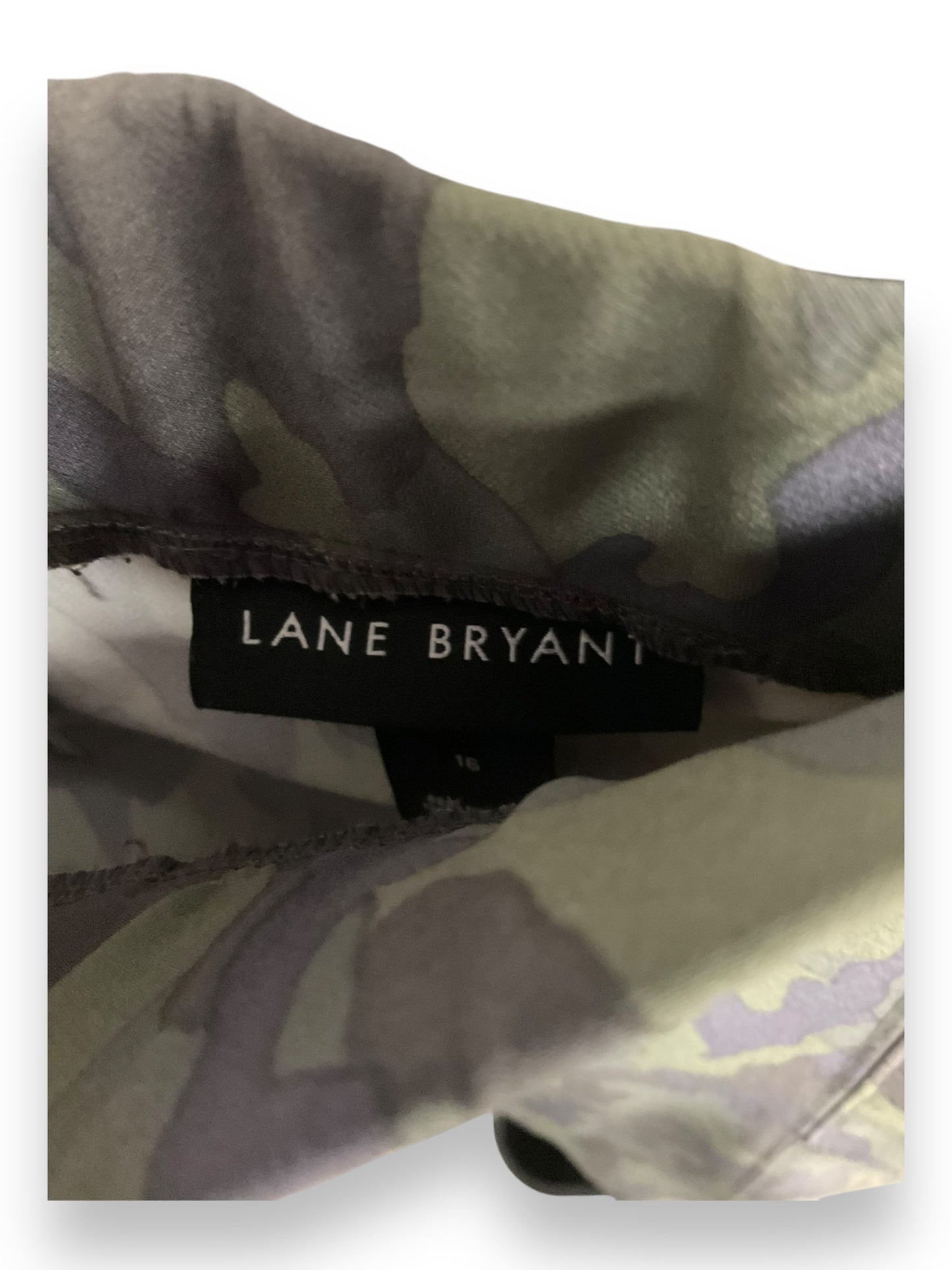 Athletic Pants By Lane Bryant In Camouflage Print, Size: 16