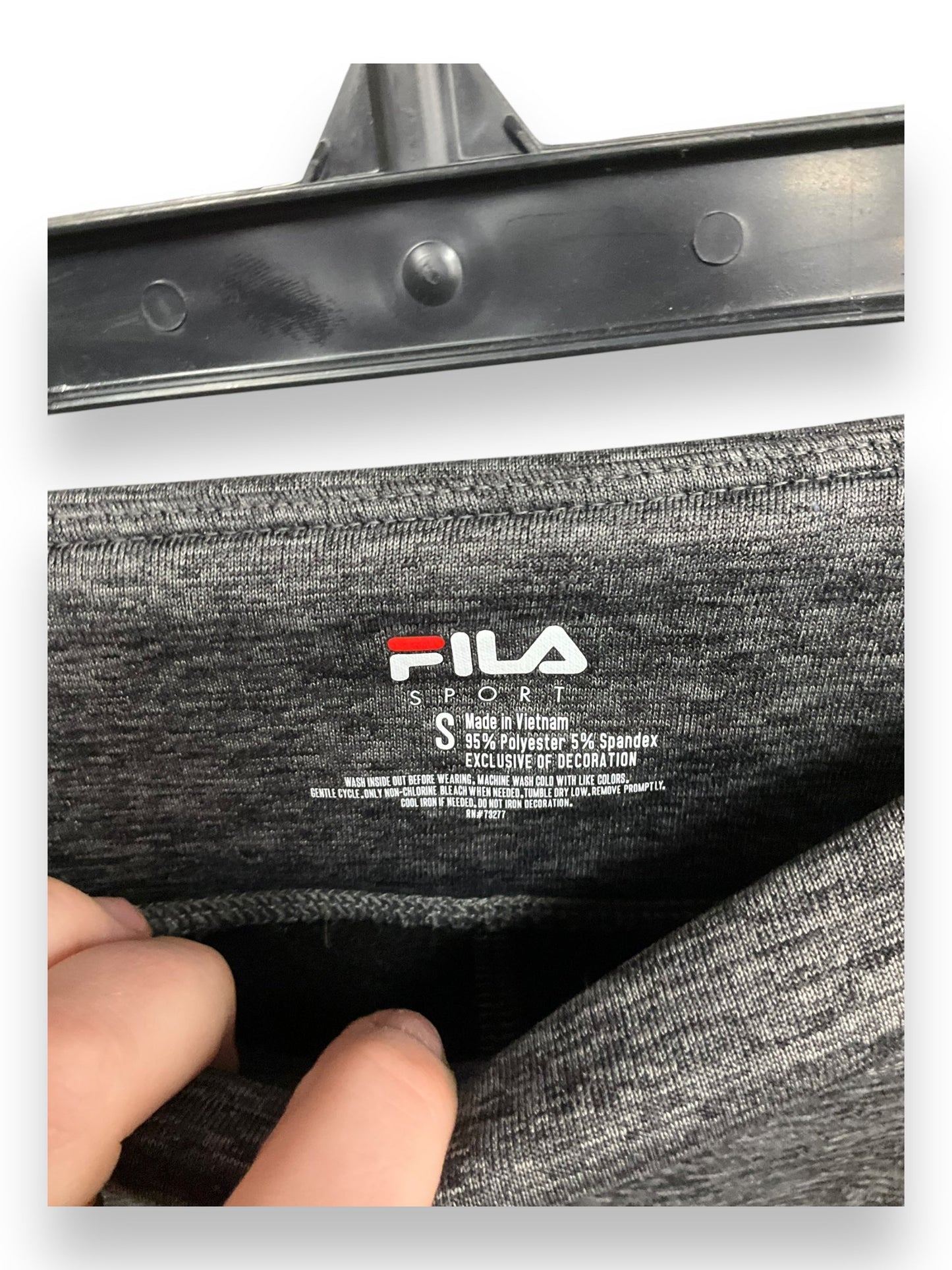 Athletic Leggings By Fila In Grey, Size: S