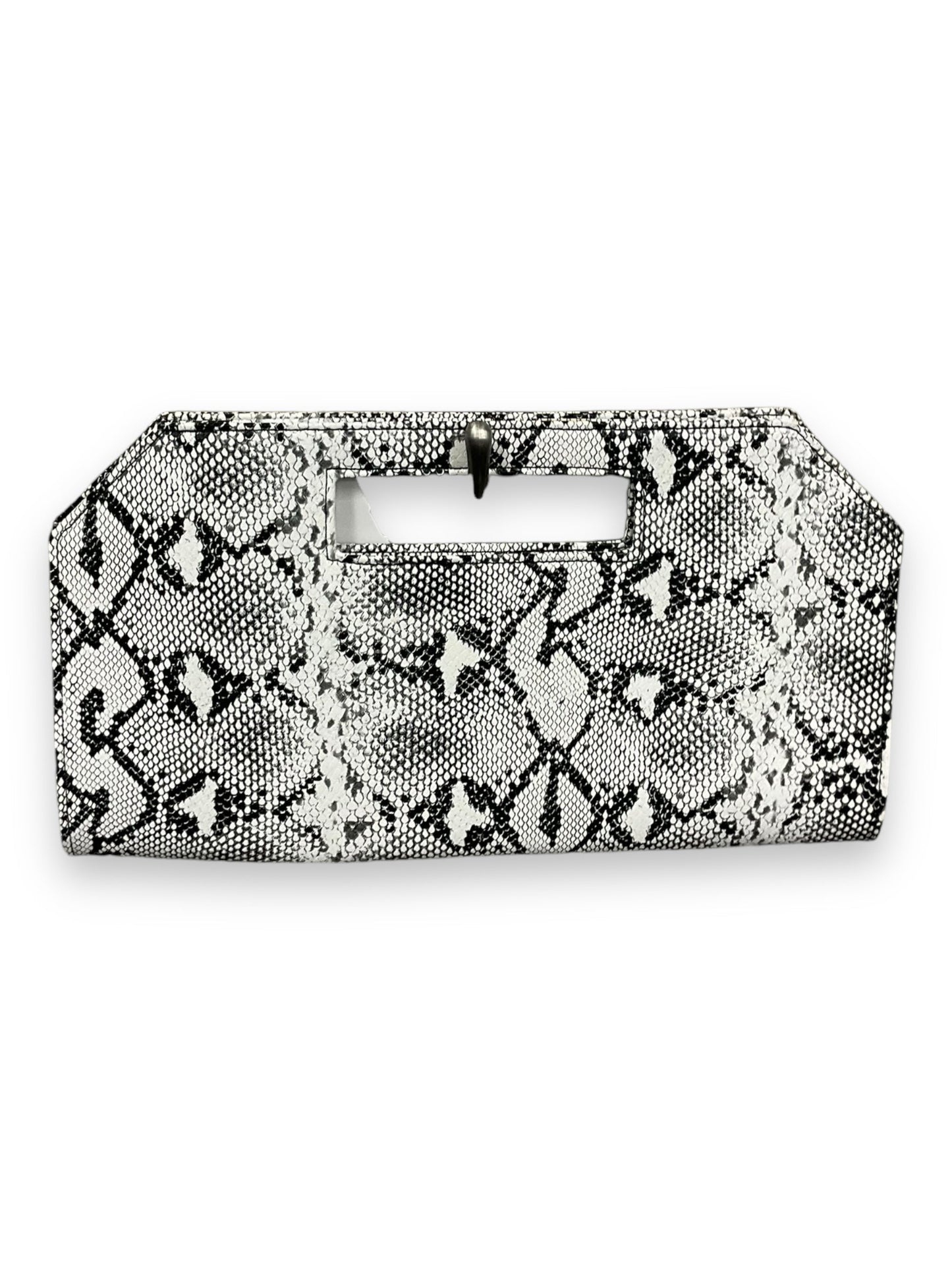 Clutch By Clothes Mentor, Size: Medium