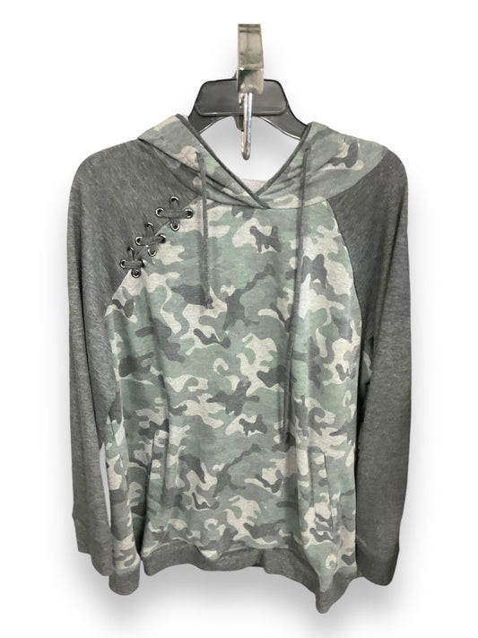 Sweatshirt Hoodie By Maurices In Camouflage Print, Size: Xxl