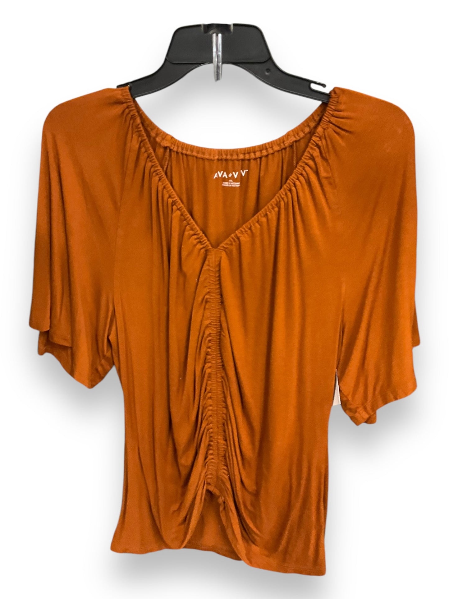 Top Short Sleeve By Ava & Viv In Brown, Size: Xxl