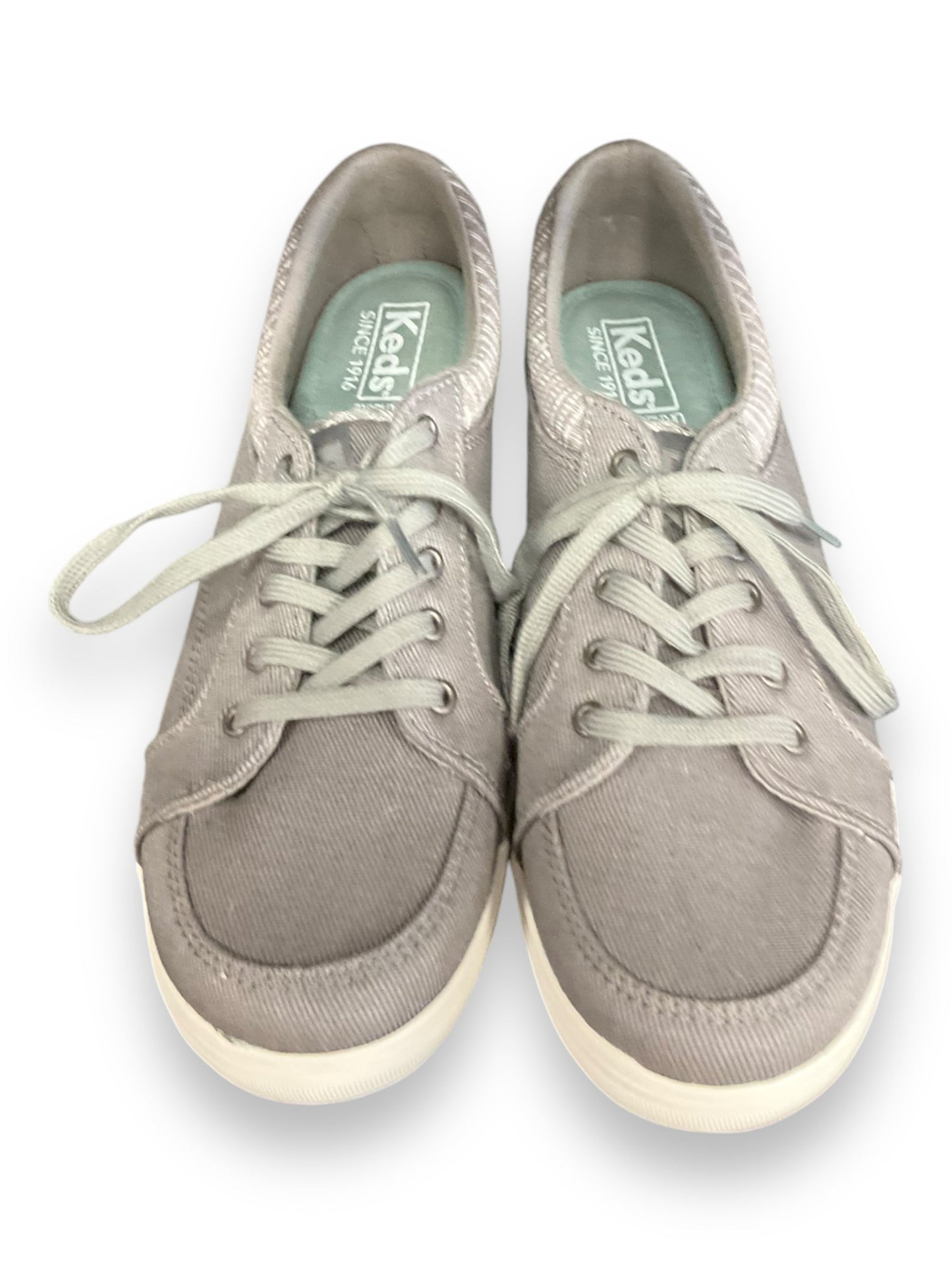 Shoes Sneakers By Keds In Grey, Size: 7