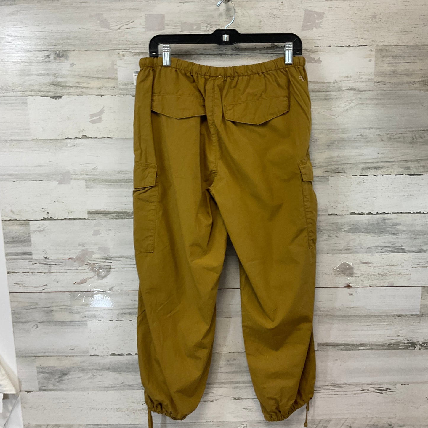 Pants Cargo & Utility By Pilcro In Tan, Size: Mp