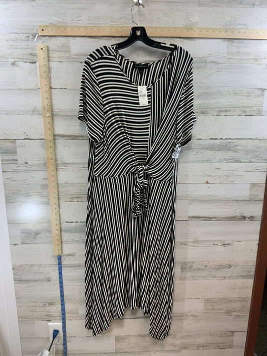 Black & White Dress Casual Short Lane Bryant, Size 2x