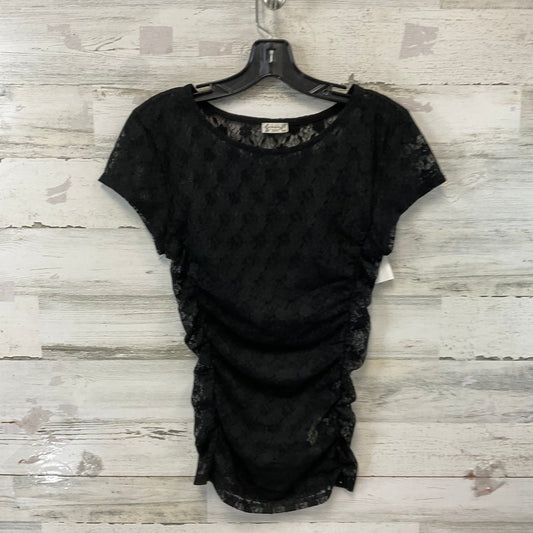 Blouse Short Sleeve By Free People In Black, Size: M