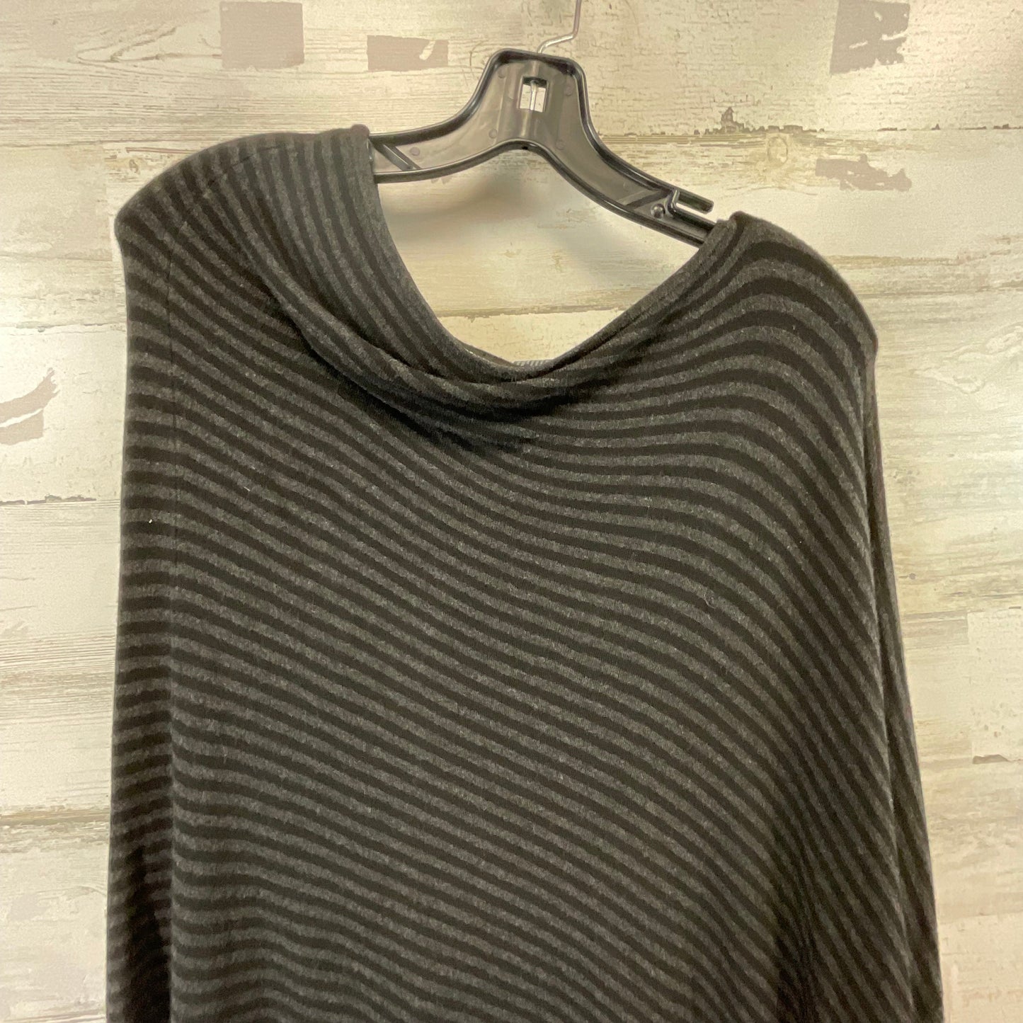 Shawl By Eileen Fisher In Black & Grey, Size: Onesize