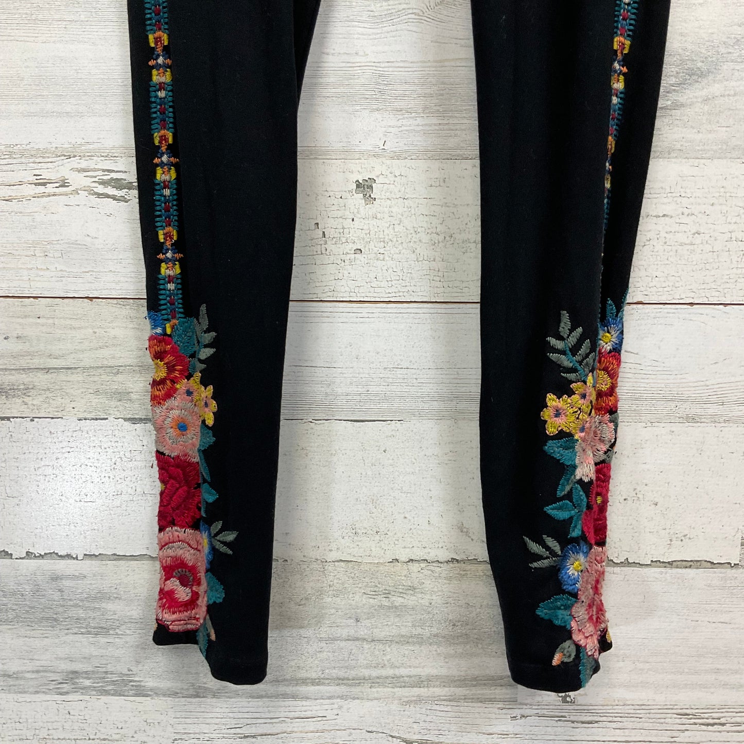 Black Pants Leggings Johnny Was, Size Xs