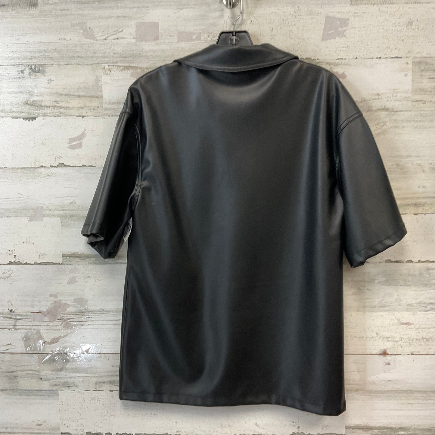 Blouse Short Sleeve By Top Shop In Black, Size: S