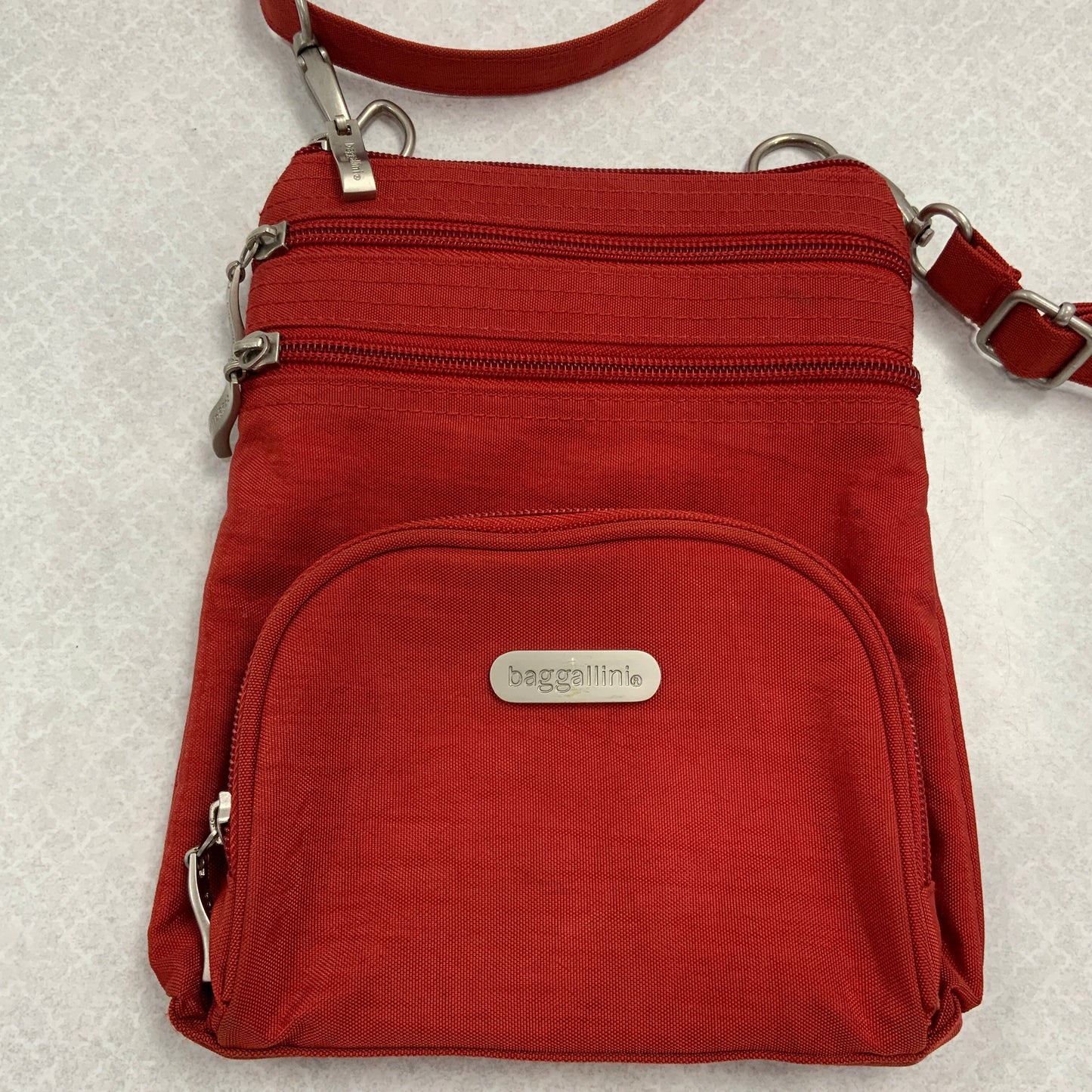 Crossbody By Baggallini, Size: Small