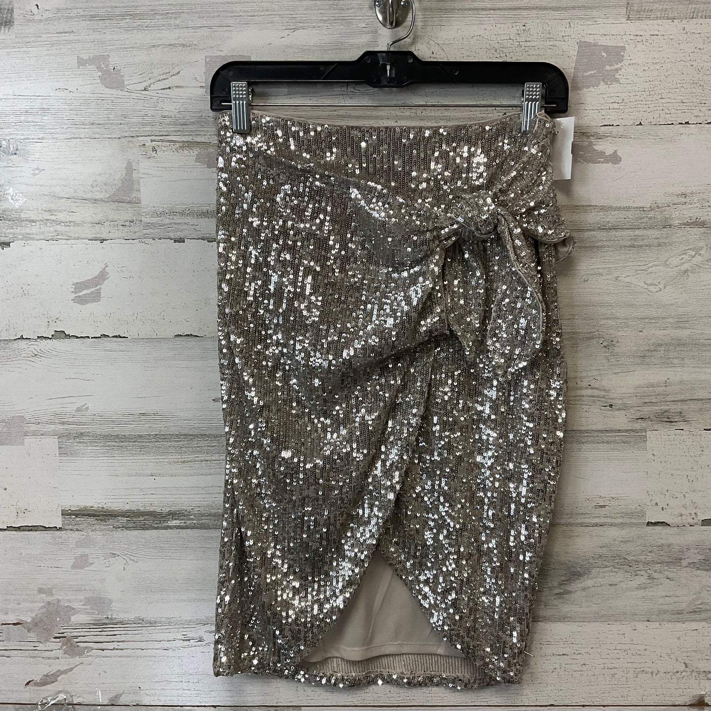 Skirt Midi By Express In Silver, Size: Xs