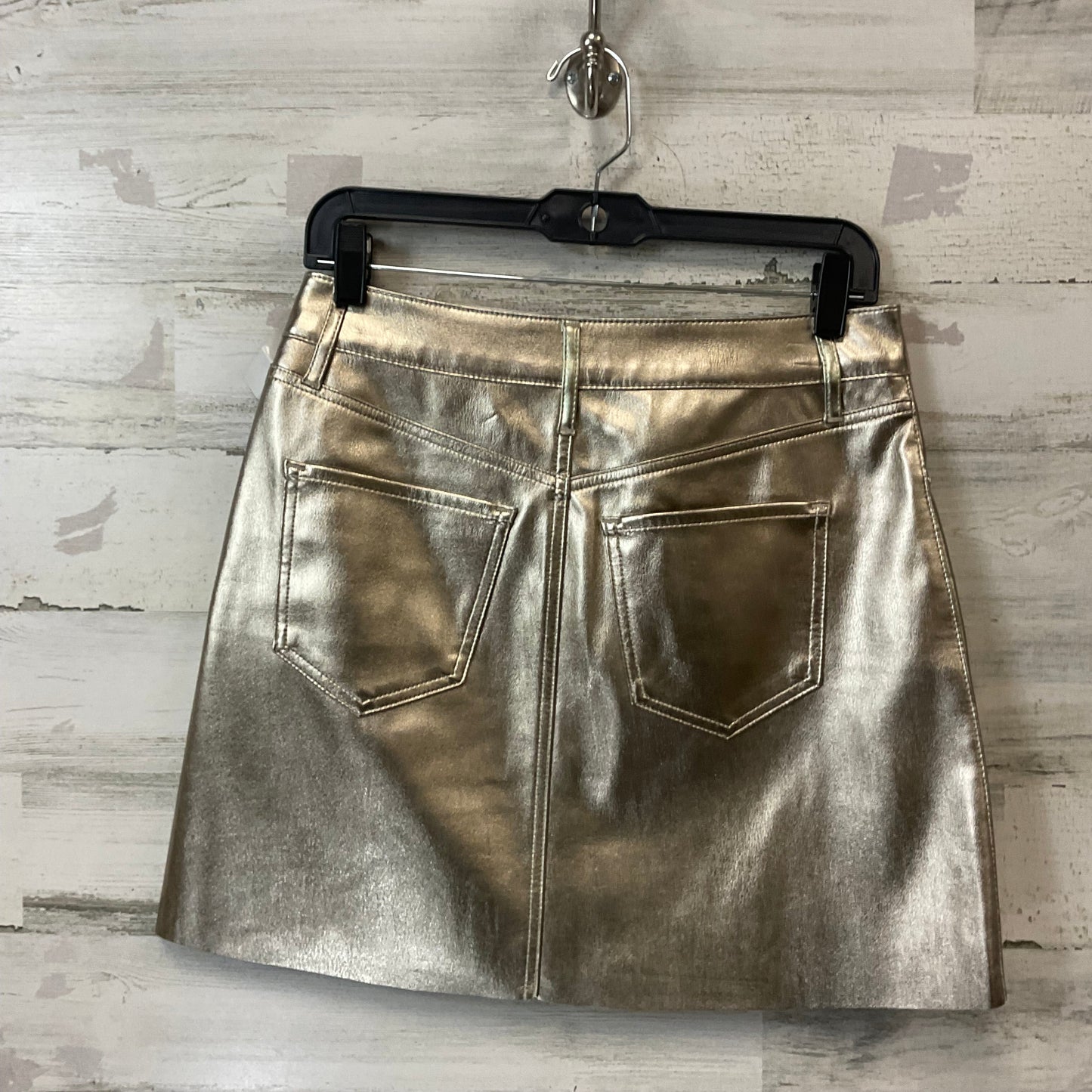 Skirt Mini & Short By Express In Gold, Size: 6