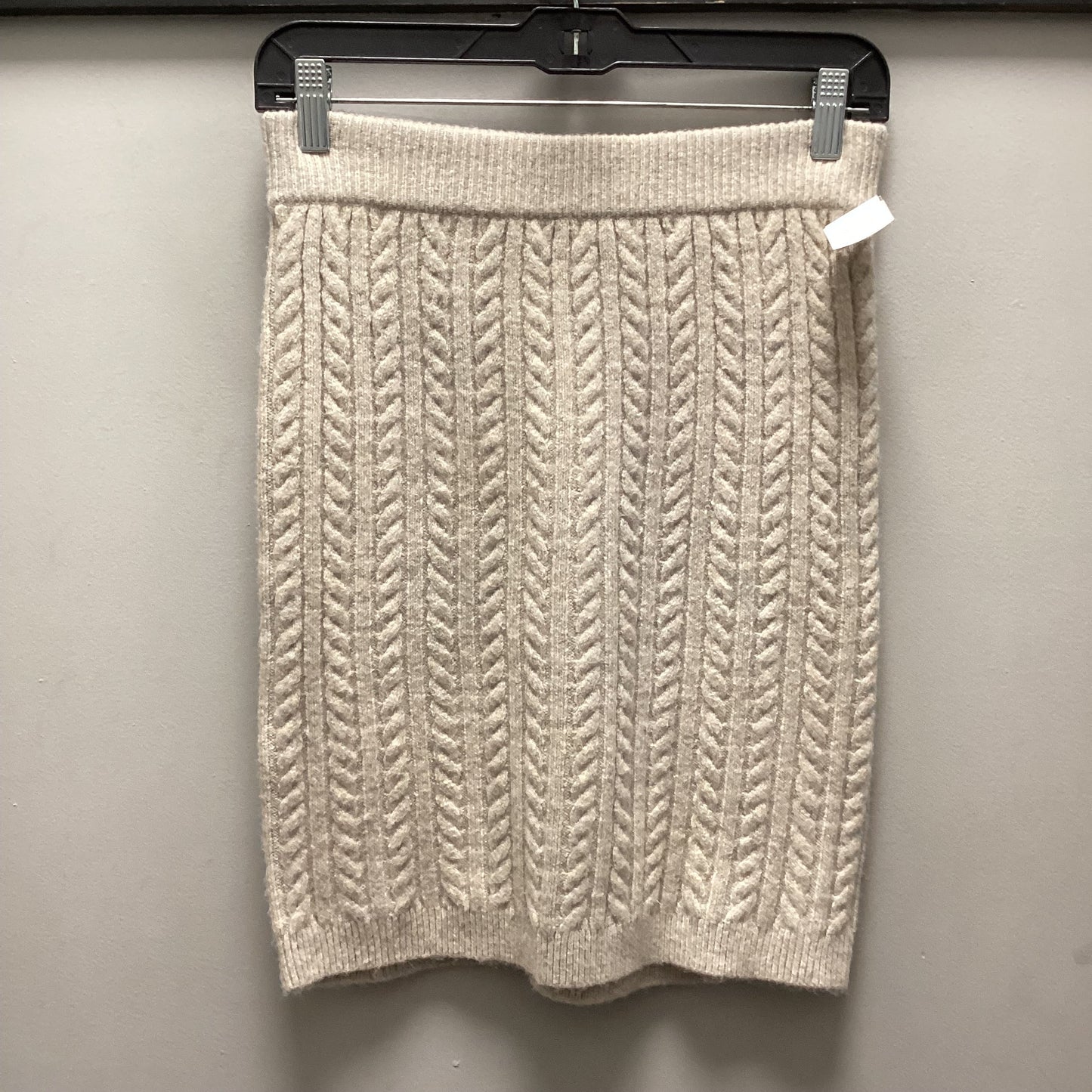 Skirt Mini & Short By Express In Cream, Size: S